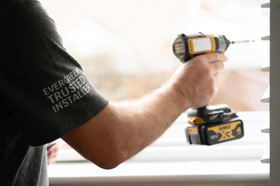 installer at work